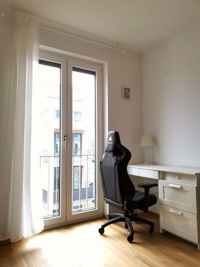Gemuetliches Privatzimmer In Geraeumiger Gemeinschaftswohnung Dresda Exterior foto