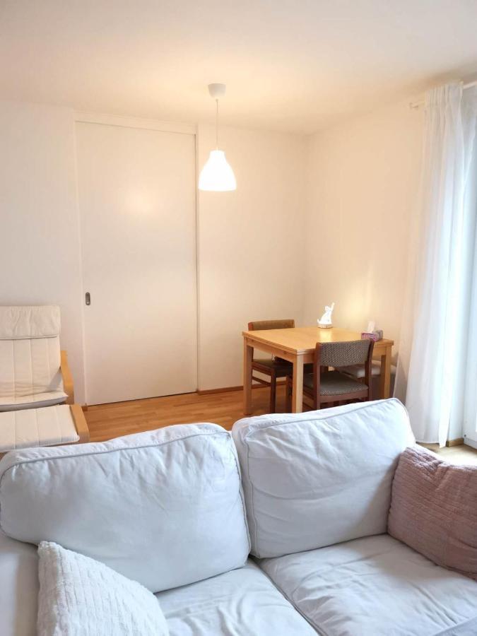 Gemuetliches Privatzimmer In Geraeumiger Gemeinschaftswohnung Dresda Exterior foto