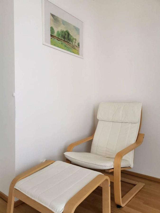 Gemuetliches Privatzimmer In Geraeumiger Gemeinschaftswohnung Dresda Exterior foto
