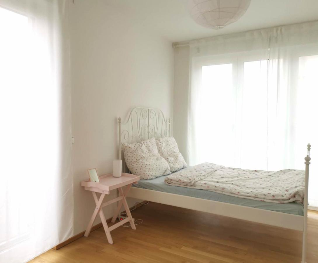Gemuetliches Privatzimmer In Geraeumiger Gemeinschaftswohnung Dresda Exterior foto