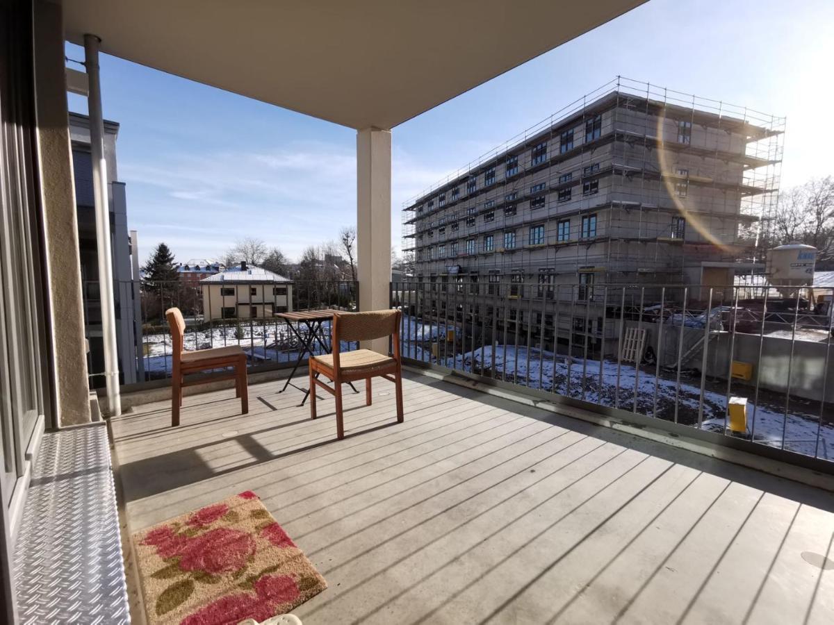 Gemuetliches Privatzimmer In Geraeumiger Gemeinschaftswohnung Dresda Exterior foto